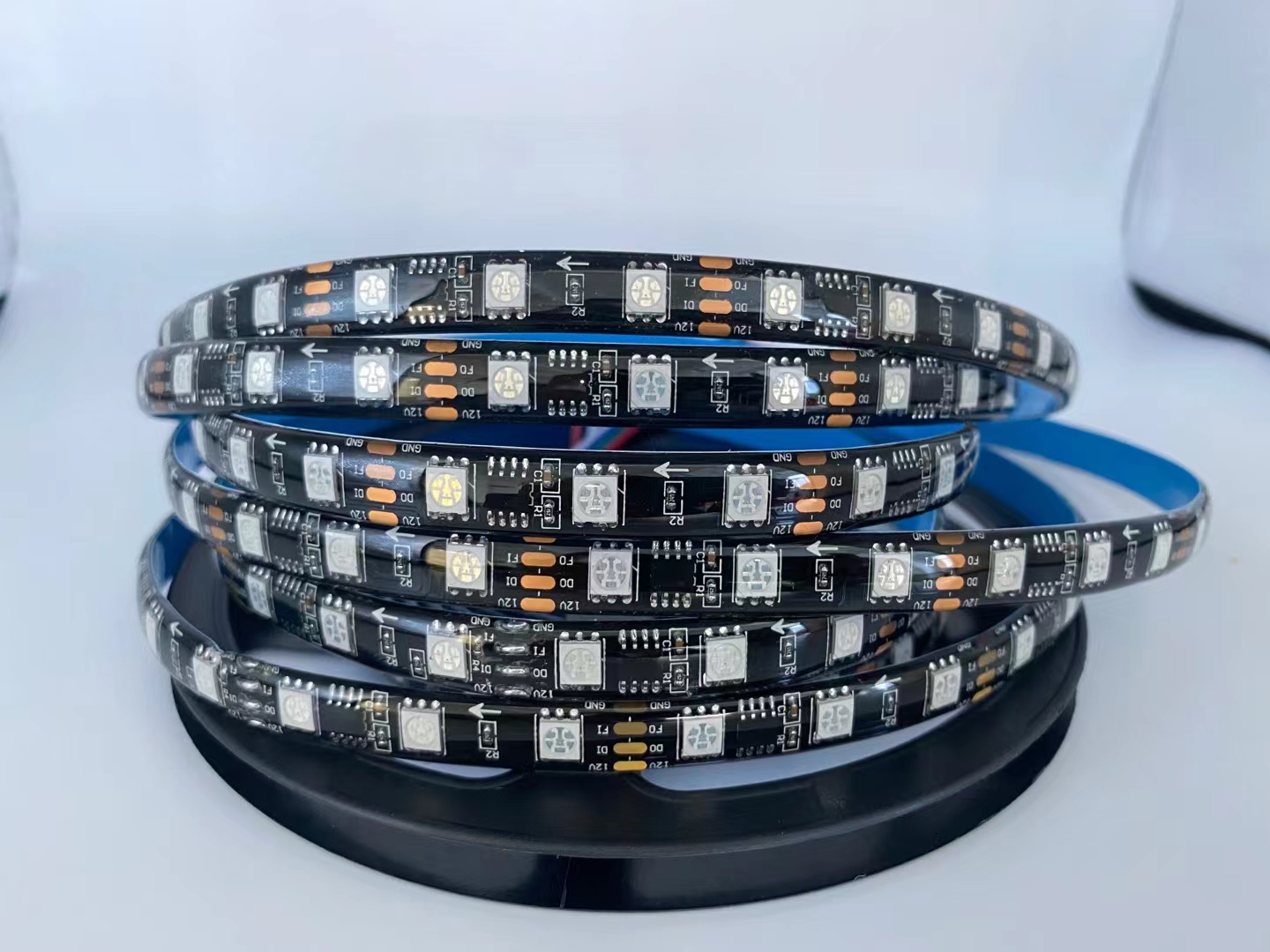 

Led Strip Light DC12V Individually Addressable WS2811 LED Strip Light White/Black PCB 30/60 Pixels RGB 2811 Led Tape Ribbon Waterproof