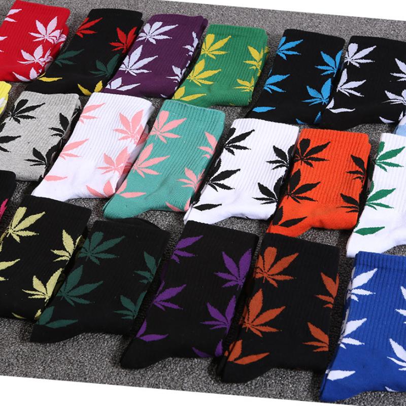 

Men's Socks Ins Couple Korean Hip Hop Street Tide Brand Skateboard Cotton, Black