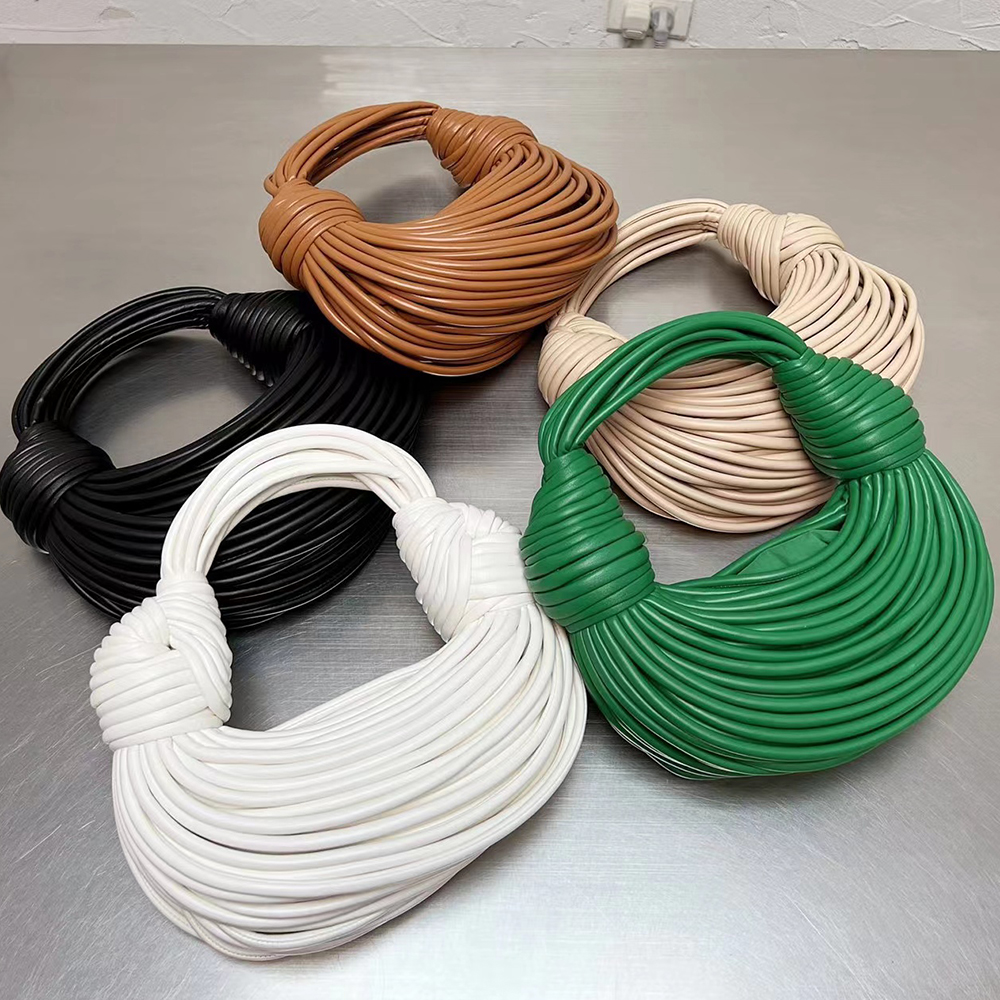 

2022 new fashion Designer handbags clutch Women Bag with Knotted Jodie Fashion Handbag for Womens Mini Wallet Lady money clip Luxury bags Ramen Tote hobo, Customize