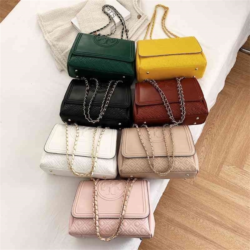 

Handbag Explosive models Handbags lattice large chain lady bags factory outlet, Pink