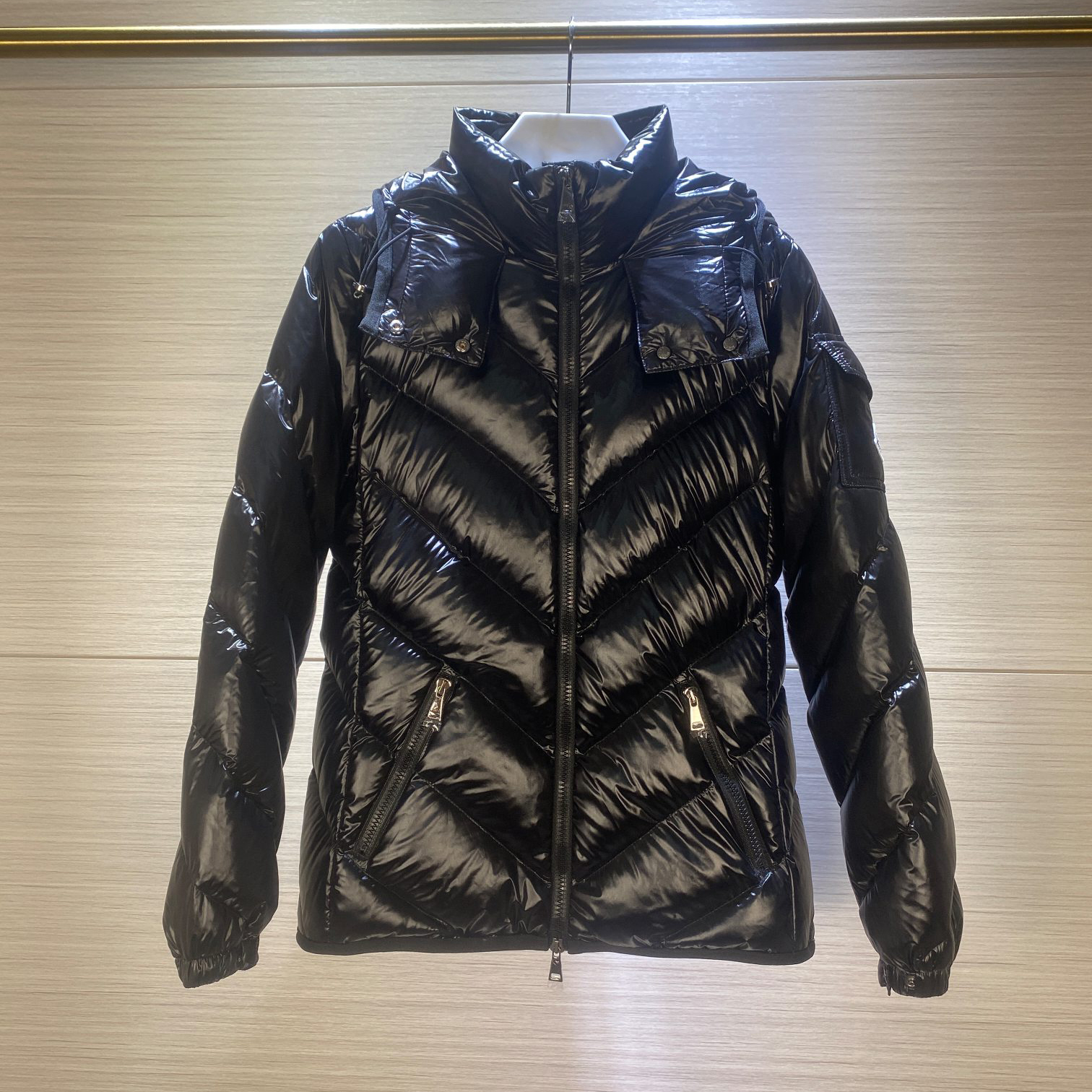 

designer maya Womens Down Jackets luxury Hooded Parkas Slim Embroidered letter badge women Coats Complete labels, Supplement (not shipped separately)