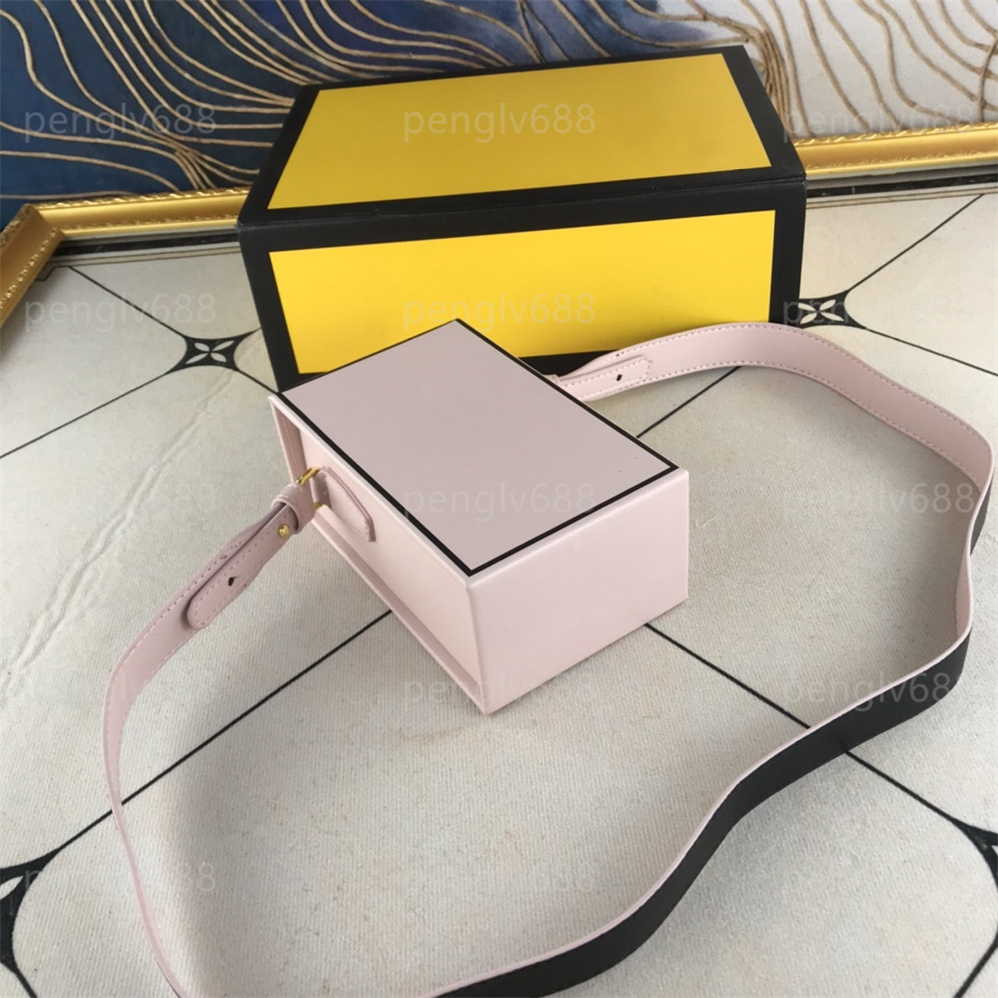 

High quality Mini Handbag with handle or detachable shoulder strap can be carried on the shoulder back or cross arm, Yellow