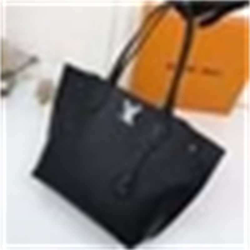 

M52409 LOCKME handbag Women Shopping Bags Handbags Shoulder Evening Bag, All with logo