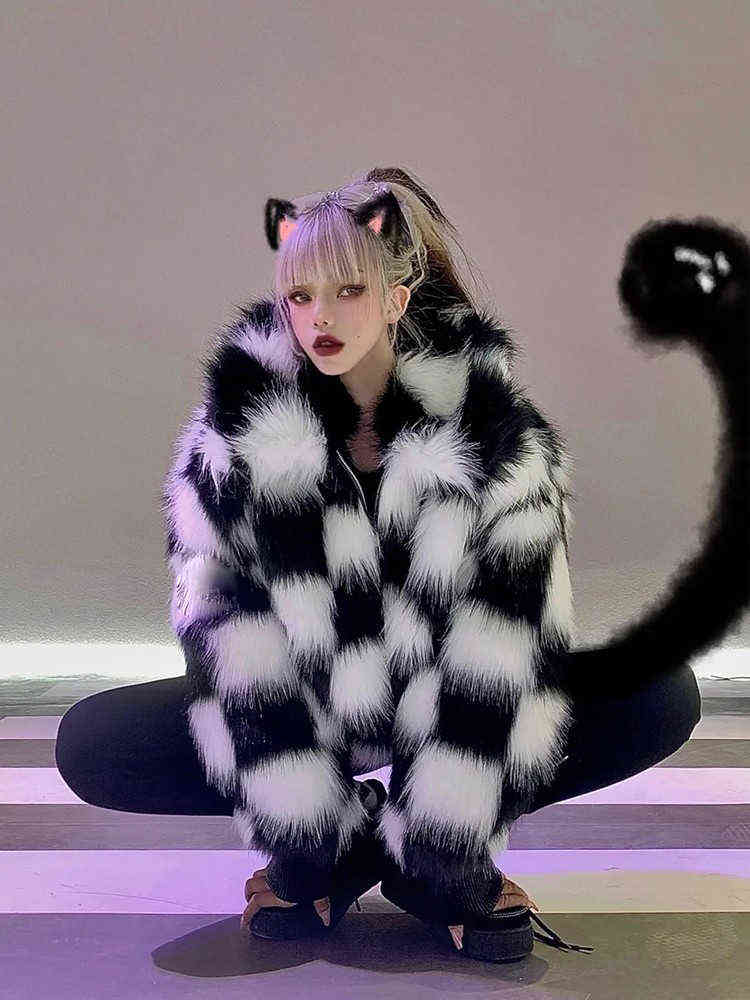 

Checkerboard Short Fur Jacket Female Black And White Women Plush Coat Thickened Winter Faux Fur Jacket 2021 Fur Coat T220810, Photo color