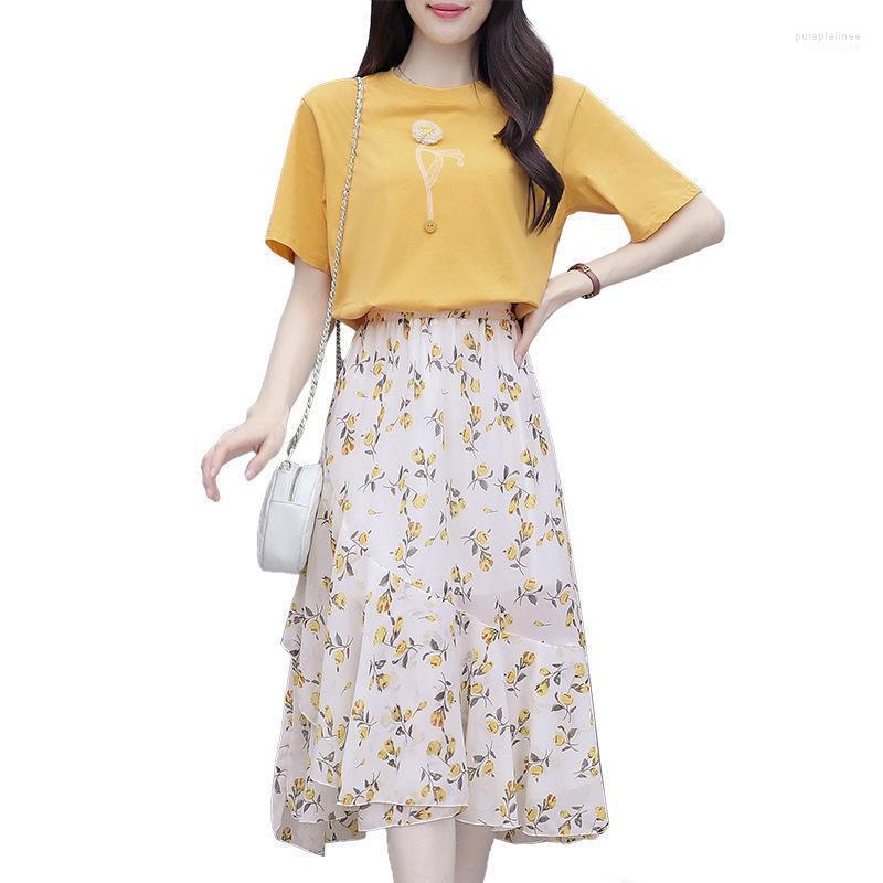 

Women' Tracksuits 2022 Summer Suits Casual Clothing Short Sleeve T-shirt & Flowers Printed Skirt 2 Pcs Sets Lady' Elegant Dress K88, Photo color