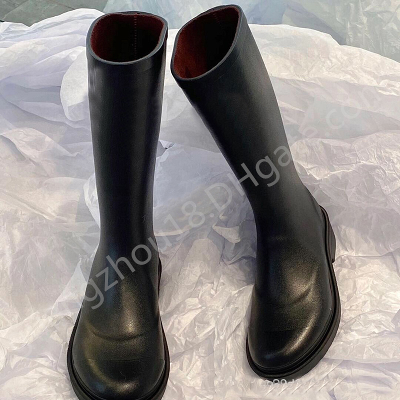 

With White Logo Fashion Women's High Boots Knight Rubber Boots for Wet Weather Black 34-39 Plz size down