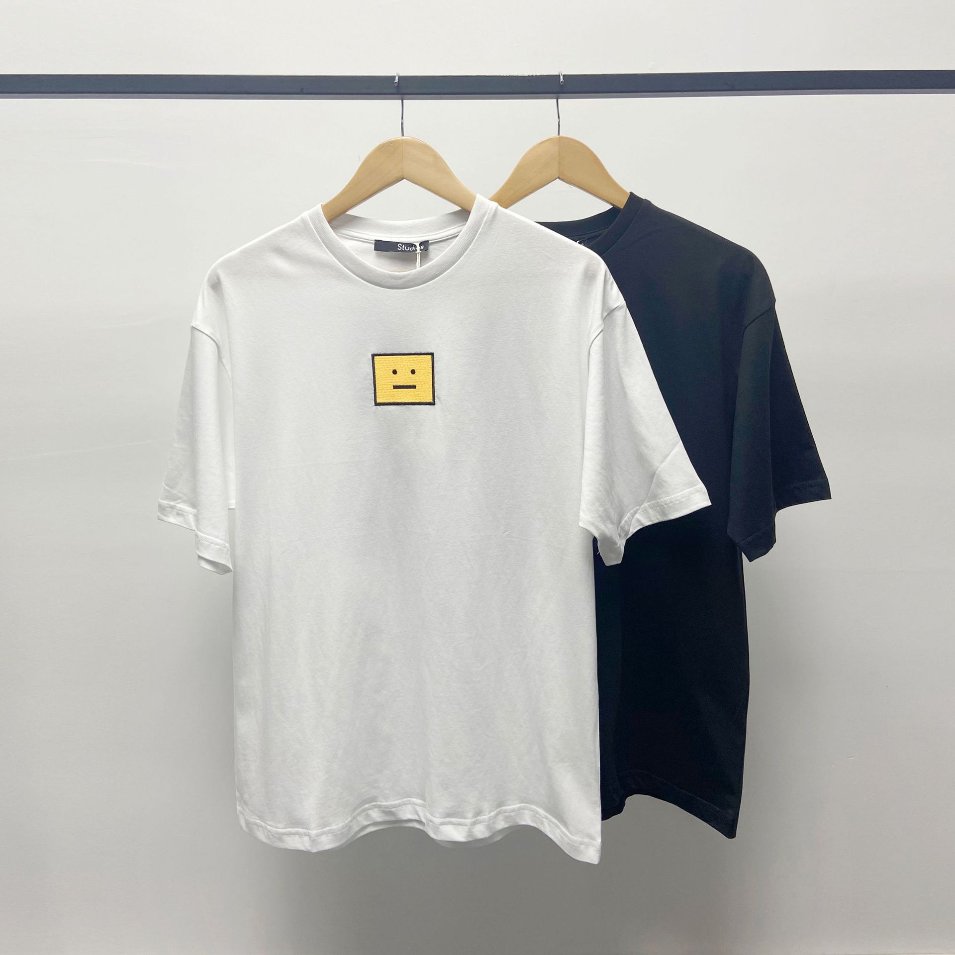 

Designer AC studios Spring Summer T-shirt solid Smiling Face Tees Cotton Loose Print Short Sleeve for Men and Women Couple, Black