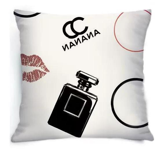 

Luxury Letter Cushion Designer Decorative Pillow Luxurys Designers Sofa Cushion Fashion Home Decor Living Room Pillows 2205243D