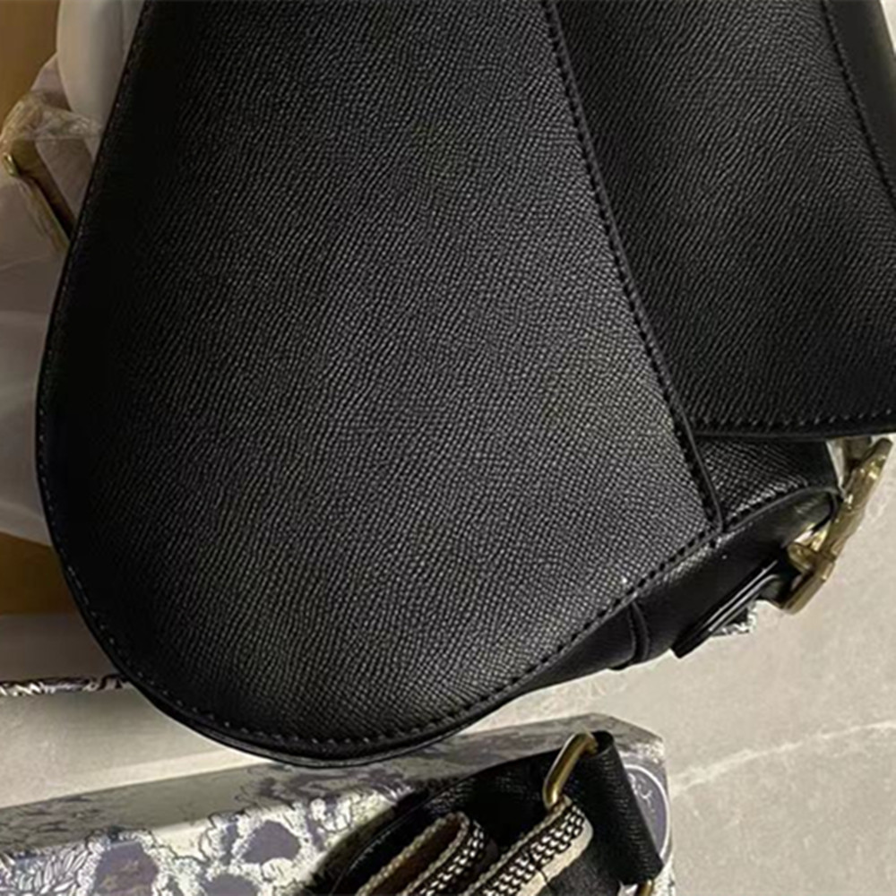 

688 Handbag Saddle bag Top quality Genuine Leather With shoulder strap Purse Metal pendant Shoulder bags women Crossbody bagCowhide handbags, Contact us for other styles