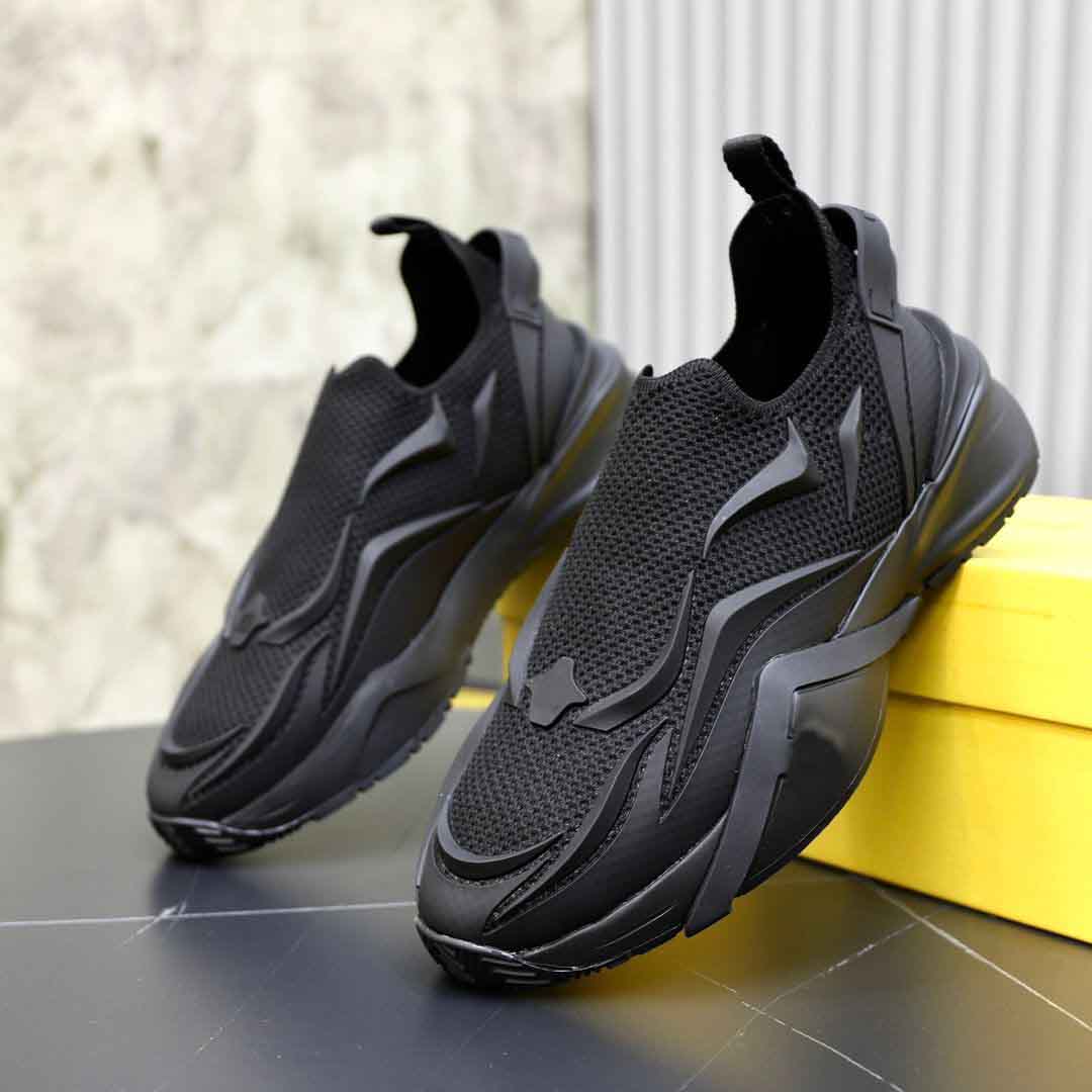 

Fashion Luxurious Brands Flow Mesh Runner Slip-on Knit Sneakers Shoes Corrugated Sole Men's Trainer Techniques Rubber Embellished Lightweight Skateboard Shoe