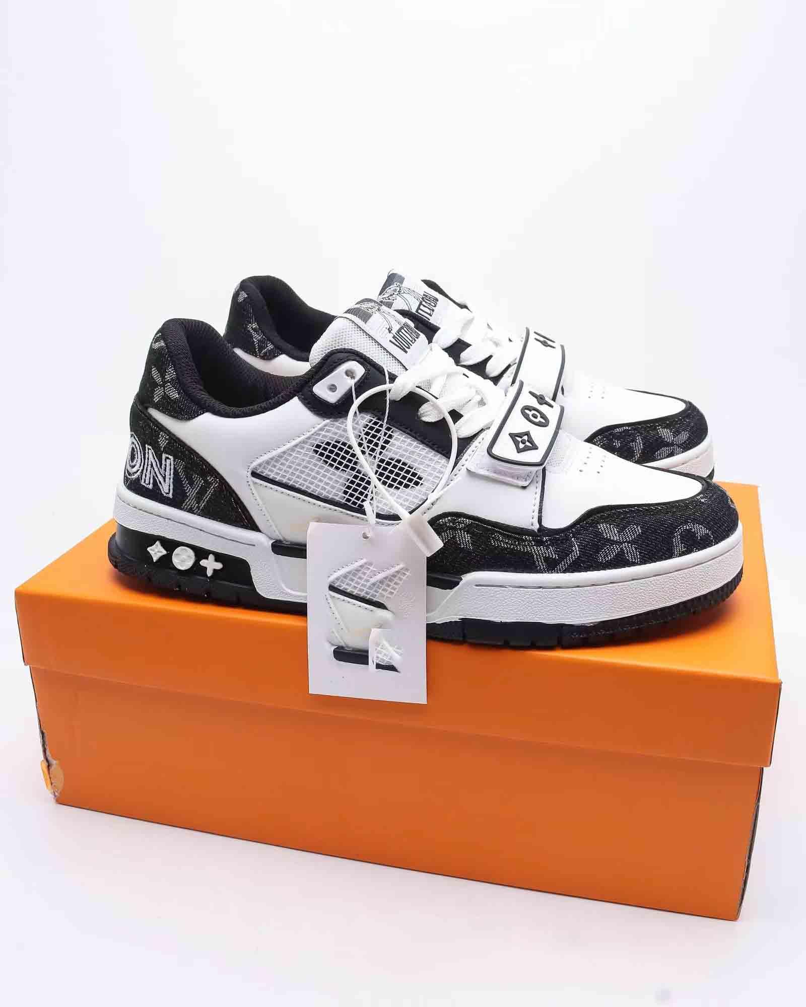 

L Brand new men's and women's high-end walking shoes leisure sports culture versatile basketball shoes V original 1 to 1 copy high sense solid black