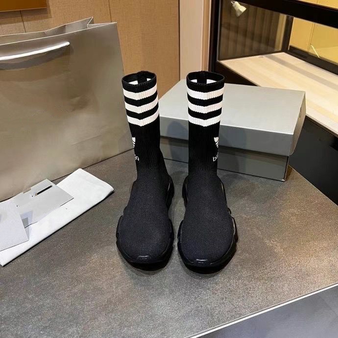 

New2022 men's and women's socks shoes speed 2.0 socks boots knitted fabric sports shoes speed running shoes runners walk triple black and white red lace sports 35-45 m001