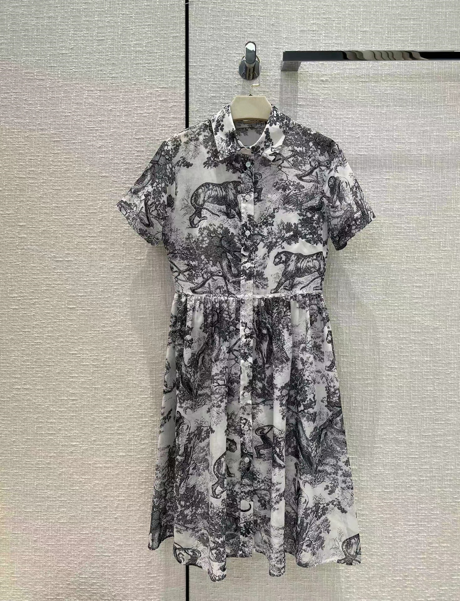 

Milan Runway dresses 2022 Spring Summer Lapel Neck Short Sleeve Women' Designer Dress Brand Same Style Sundress 0519-3, Picture color