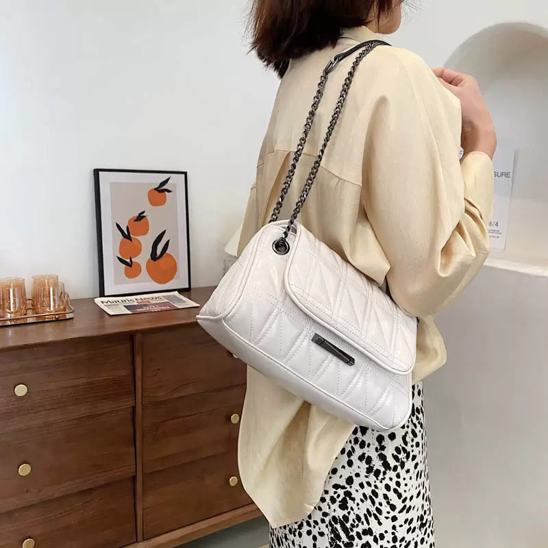 

Large Capacity Crossbody Bag for Female 2021 Soft Leather Simple Luxury Shoulder Hobo Bag Women Design Fashion Chain Handbag