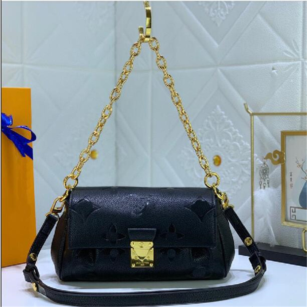 

Favorite Fashionable Baguette Shoudler Bag Supple Grained Leather Embossed Monograms Pattern Versatility Designer Handbags Women Chain Bags M45813 M45859 black