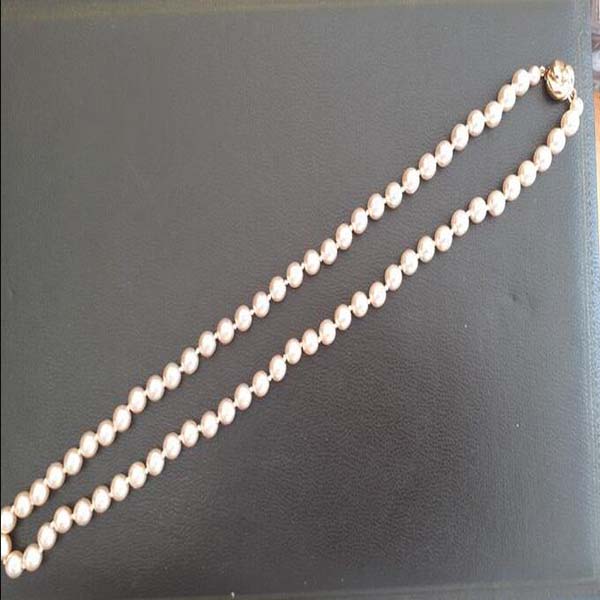 

Faux pink Pearl Necklace 18"