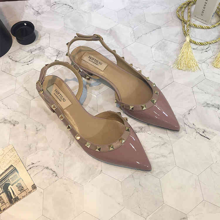 

Valentinnos Shoes Fashion Classic Slides Luxury Designer Women Brand High Heel Collection Heels Sandals Summer Rivet Women's with Flat Thick 442U, Lacquered lotus root powder
