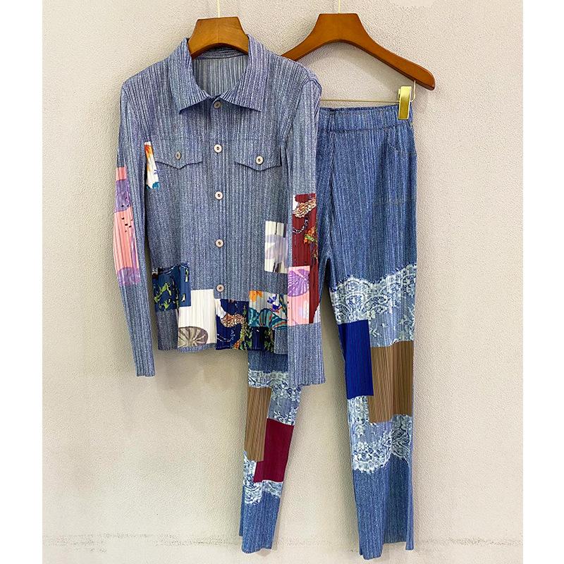 

Women's Two Piece Pants 2022 Autumn Long-sleeved Denim Shirt Miyak Fold Fashion Casual Japanese Printed Top + Straight Suit, Blue-pants