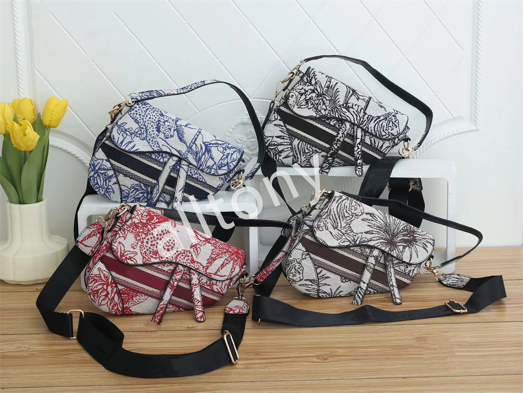 Femmes classiques Sac brod← Sac Horseshoe Boucle Handle Hands Sac ¢ main en cuir authentique TOTE MESSENGER MESSENGER POURNAGE