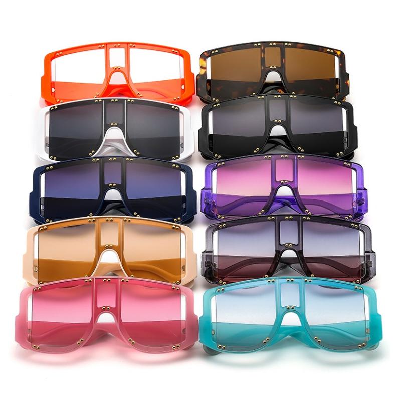

Sunglasses Women Retro Steam Punk Colorful Oversized Rivet UV Protection PC Gradient Lenses Trendy Big Frame Sun Glasses MenSunglasses