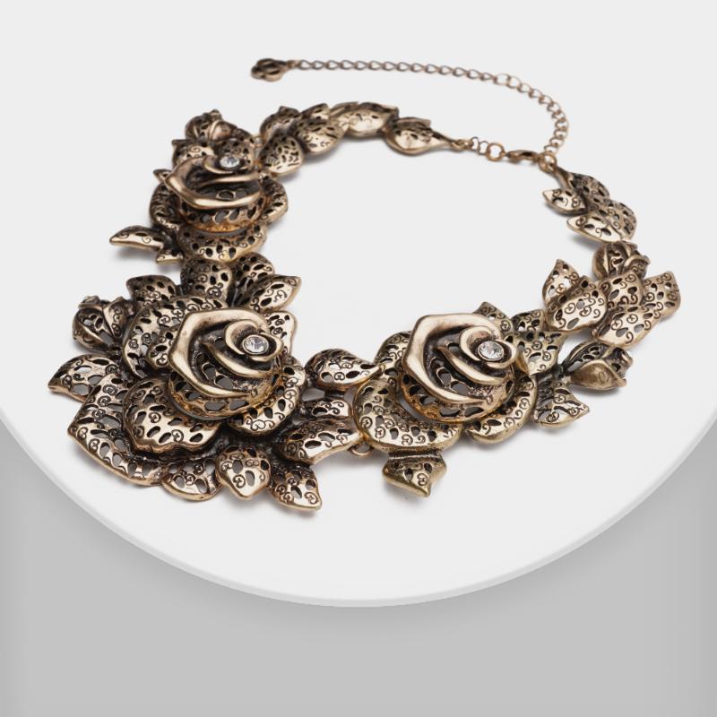 

Pendant Necklaces Amorita Boutique Trendy Metal Rose NecklacesPendant