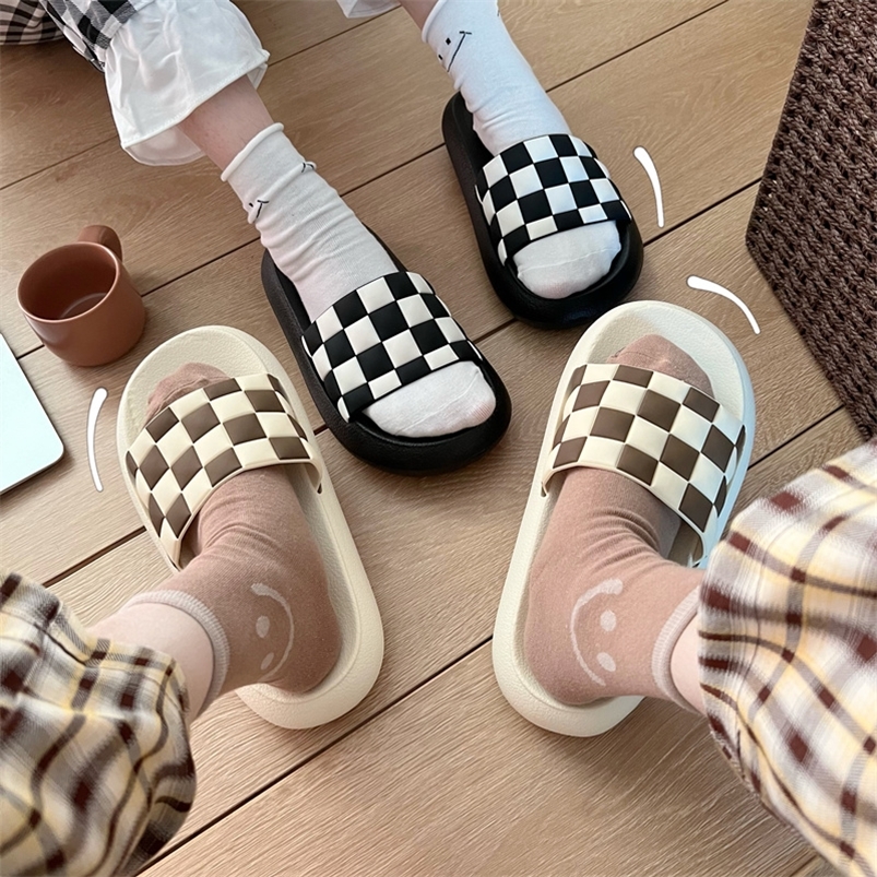 

Summer Women Flip Flops Men's Slippers Sandals Anti-slip Checkerboard Outdoor Thick Platform Beach Slides Couple Ladies Shoes 220613, White
