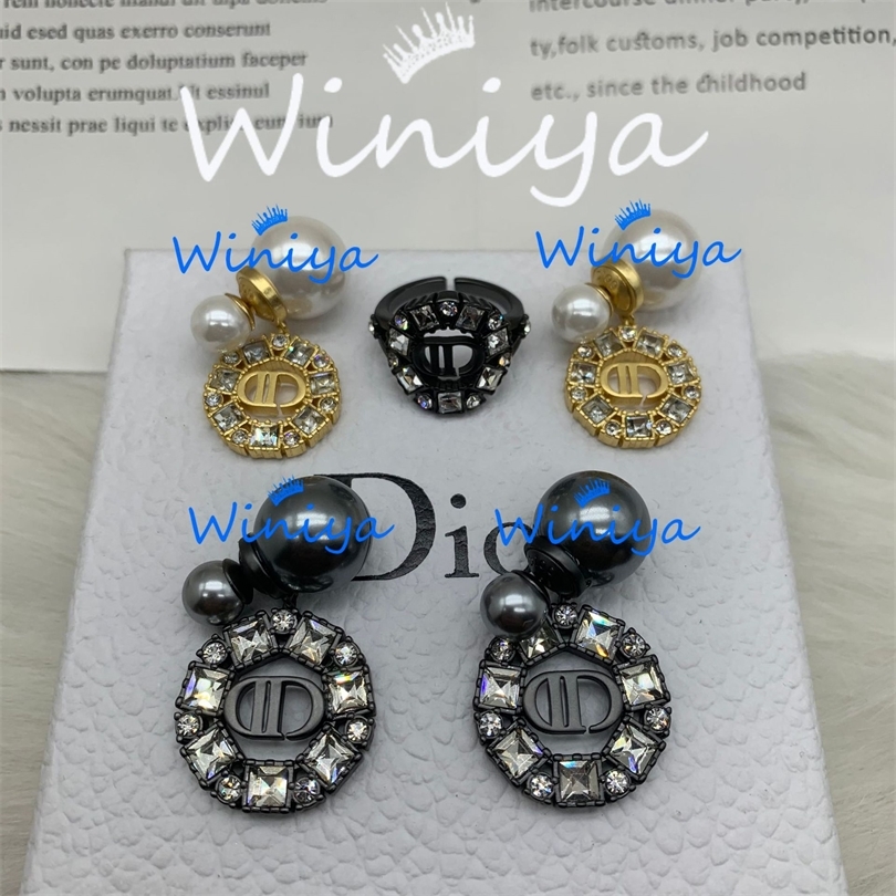 

50% OFF 2022 jewelry family new letter square pearl open ring personalized fashion earrings, Ear stud 1
