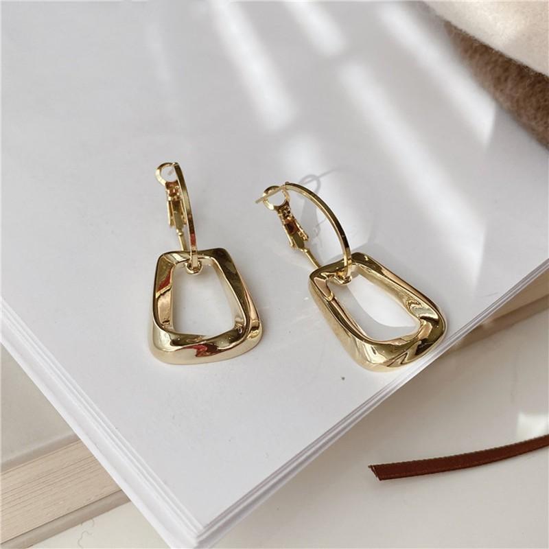 

Dangle & Chandelier Fashion Korean Metal Temperament Drop Earrings Contracted Elegant Fine Geometric Women JewelryDangle