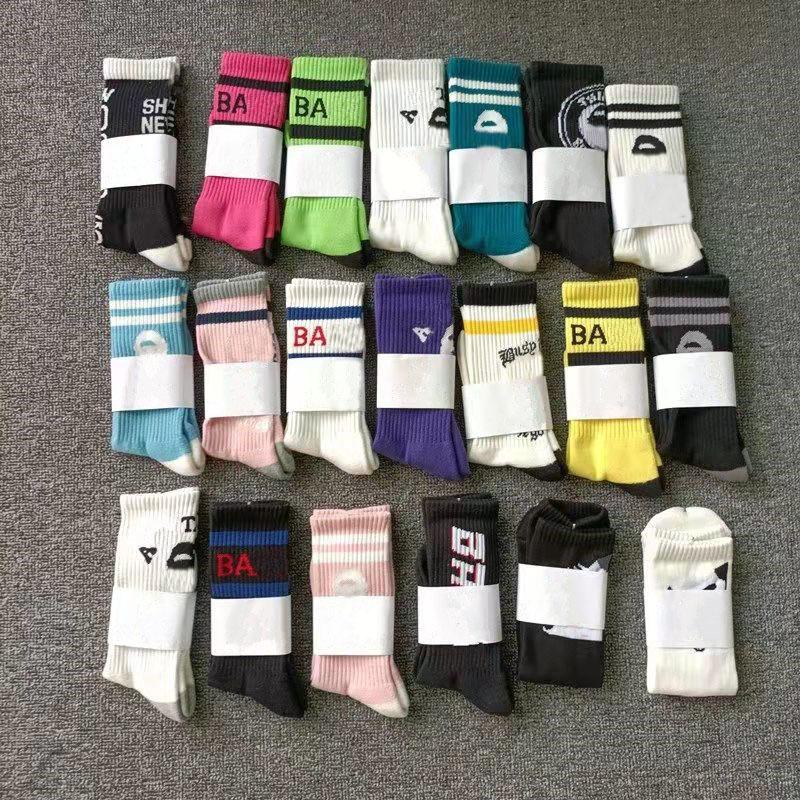 

Men's Socks 1pairs Fashion Men Women Hip Hop Style Pattern Outdoor Sports Sock High Quality Soft Casual Adult More Color GiftsMen's, Adult red