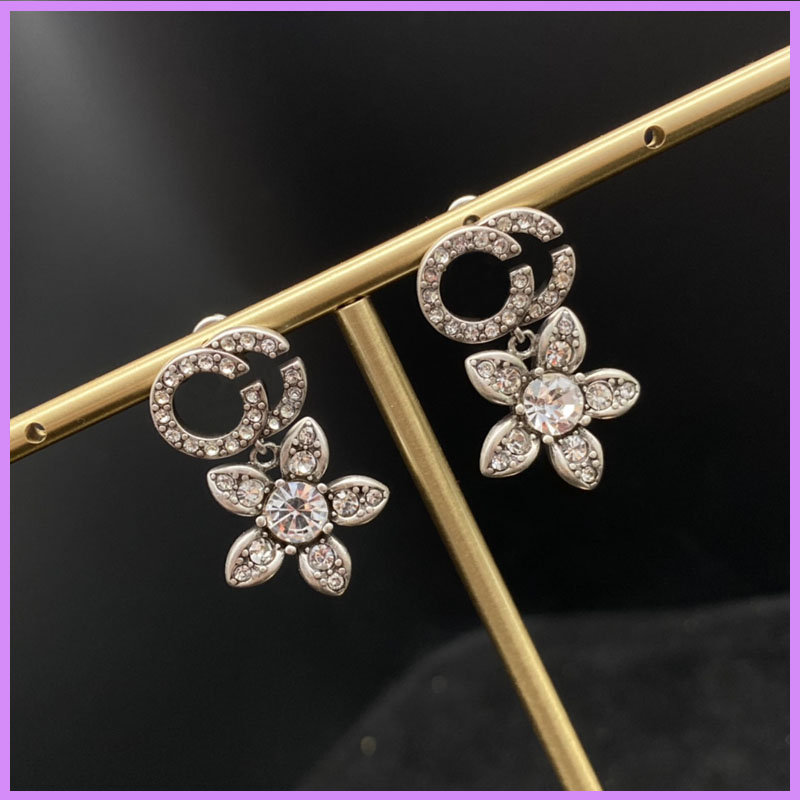 

Retro Flower Earrings Women Designer Jewelry new Womens Earring With Diamonds Ear Studs Ladies Letters Earring For Party Wedding D223312F