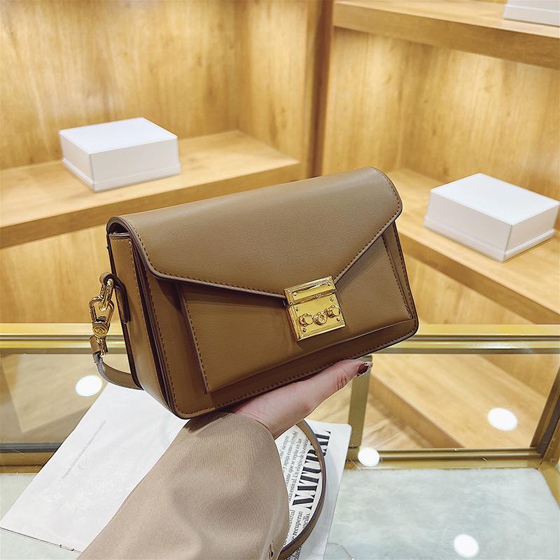 

HBP spring tide female temperament popular small bags female wild fashion shoulder Messenger bag, Black