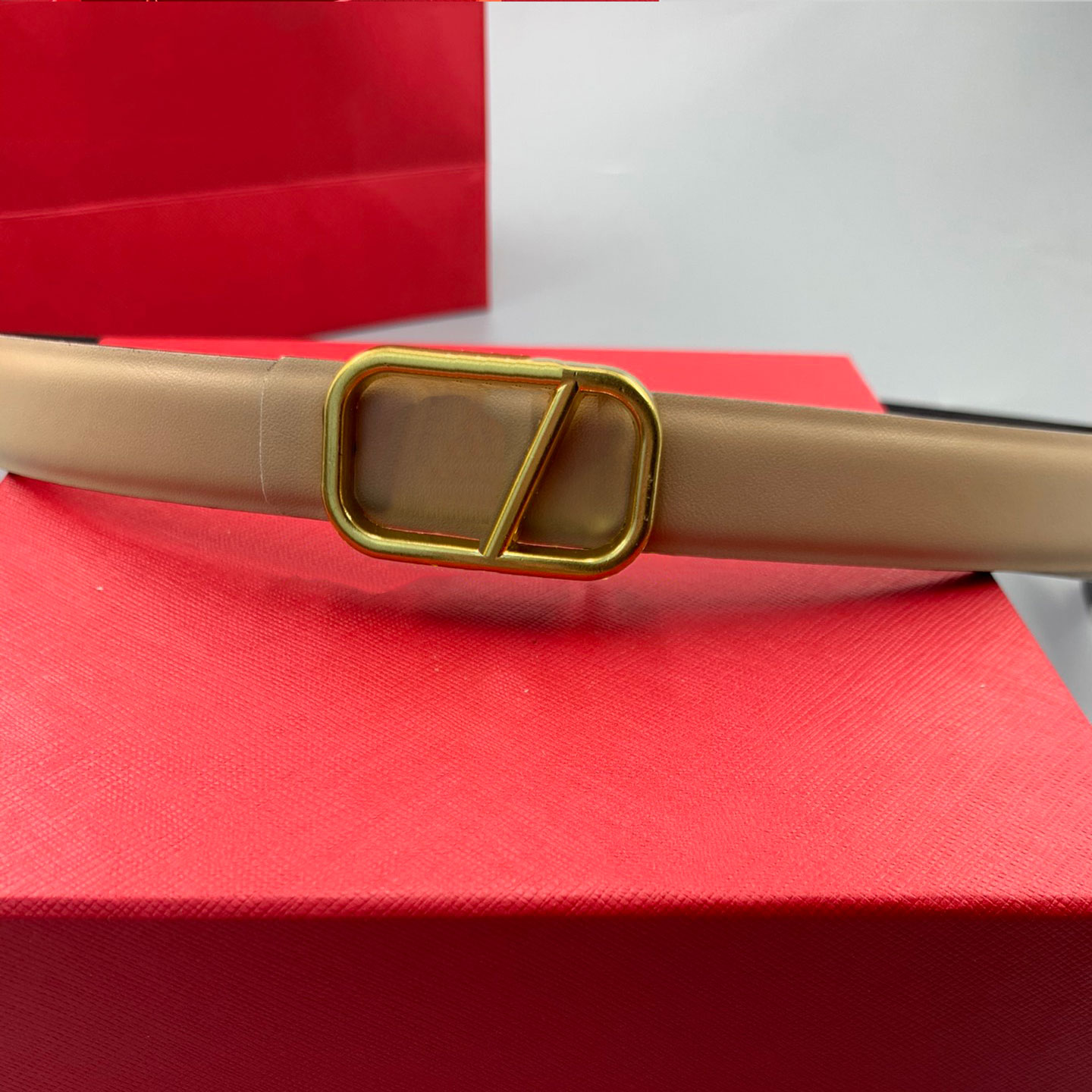 

Classic solid color Gold letter belts for women designers Luxury designer belt Vintage Pin needle Buckle Beltss 6 colors Width 2.3 cm size 95-115 Casual Cowskin, Width 2.3cm
