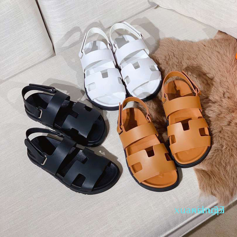 Femmes hommes pantoufles plates grandes chaussures d'hôtel en cuir de tête classiques chaussures de plage velcro marron noir blanc az11