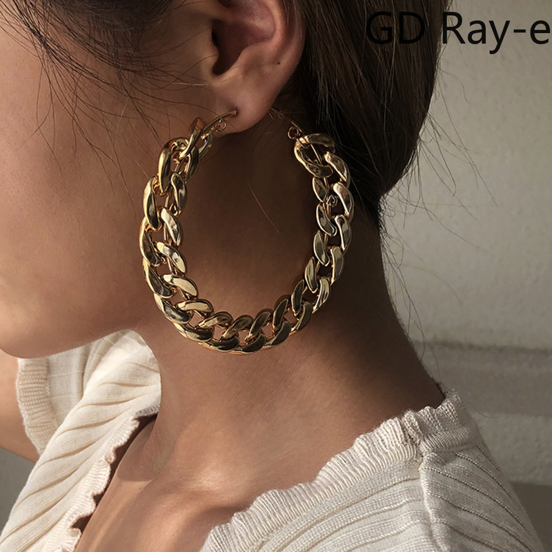 

Punk Big Circle Round Hoop Earrings for Women Retro Fashion Oversized Large Gold Twisted Girls Party Jewelry Gift 220716