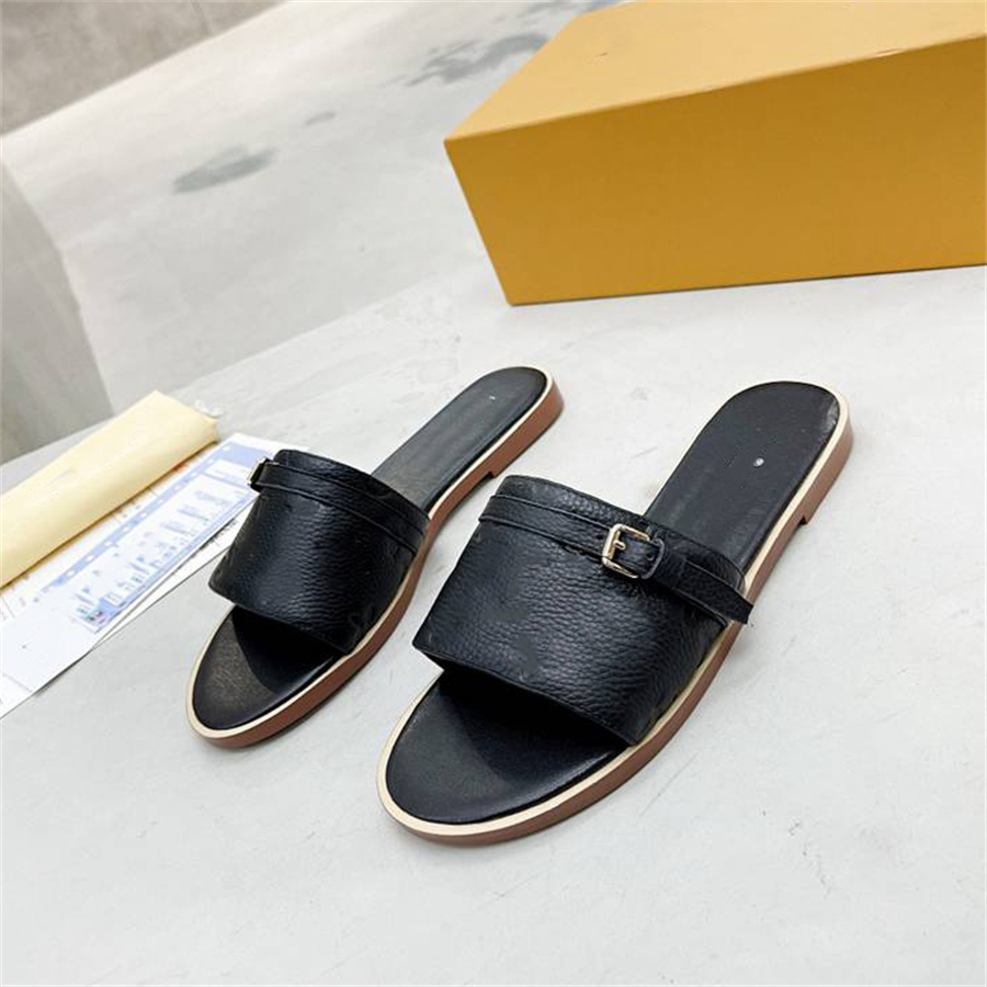 

Fashion Beach Shoes Summer Fashion Travel Platform Slippers Louiseity Women Leather Letter Sandals Luxury Designers viutonity DFGHDFDD