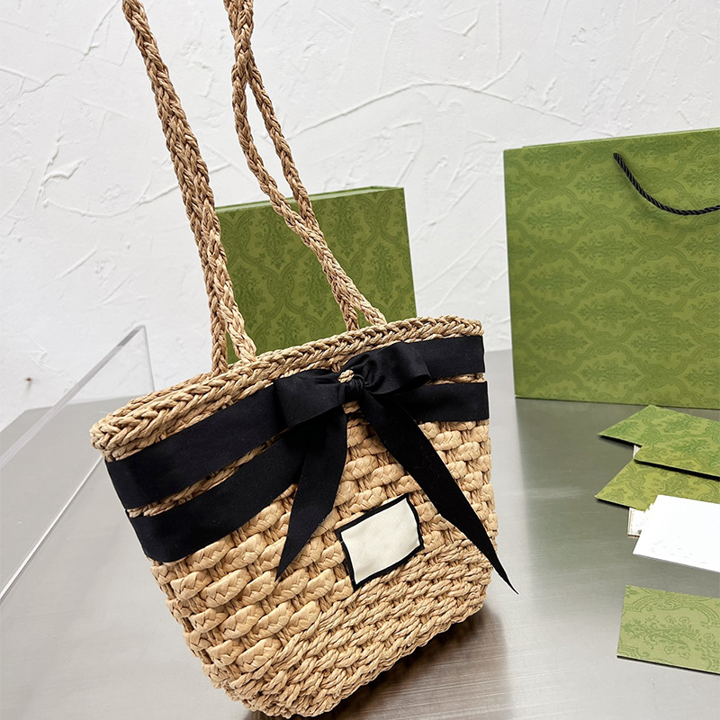 

2022 New Classic Shoulder Bags Women's Straw Luxury Large Capacity Beach Bag Fashion Branded Handbag Can Be Diagonal Travel Purses Lady Tote Bag cross body Wallet, Black 17*21cm