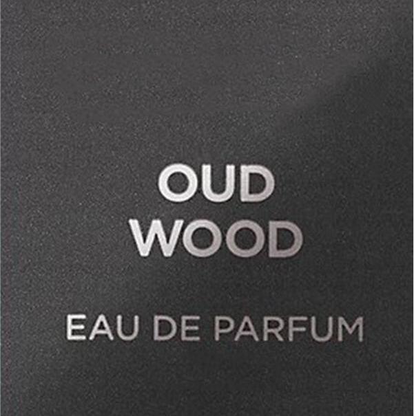 

50ml Oud Wood Perfume 1.7oz Men Women Neutral Perfumes Fragrance Cherry Wood Tobacco Long Lasting Good Smell in stock Fast Ship
