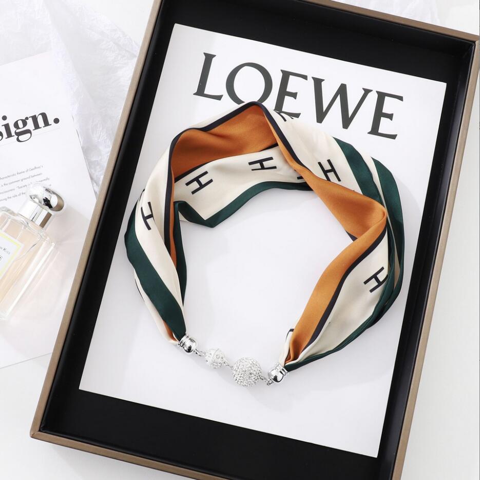 

13X53CM Bag Handle Scarf Letters Grid Print Fine Narrow Long Small Silk Scarves Fashion Brand Designer Charm Women Magnetic Buckle Hair Ribbon Bind Neckerchief