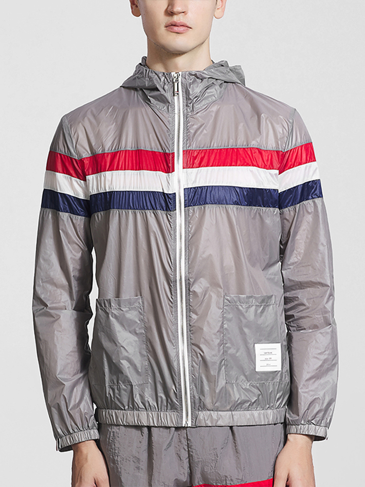 

2022 Summer Sun Protective Jacket Outdoor Custom Transversed RWB Stripes Running Tops Quick Drying UV Light Breathable Camping Hiking Windbreak Men's Coat, Packing bag