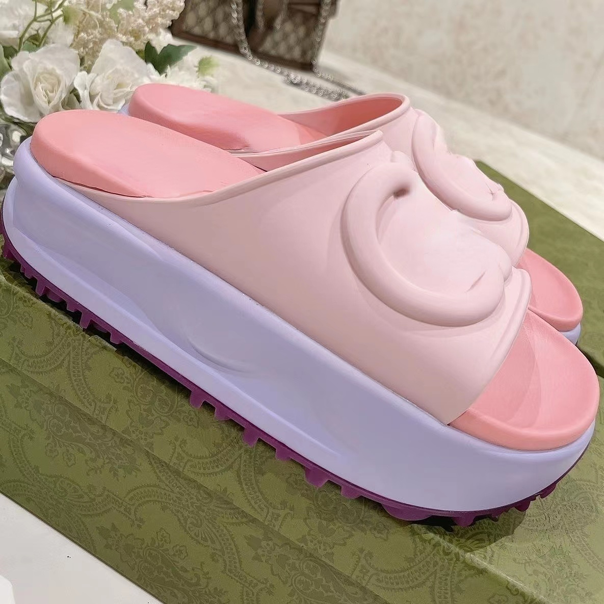 

Slippers women wear spring summer OP80 new macaron color thick bottom heighten fashion comfortable and convenient leisure beach one word slippers, Mode other model contact with us