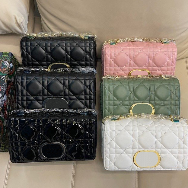 

Classic Women handbag luxury brand designer shoulder bag 2022 chain high-quality lambskin and metal hardware will never fadeInclined shoulderbag wallet