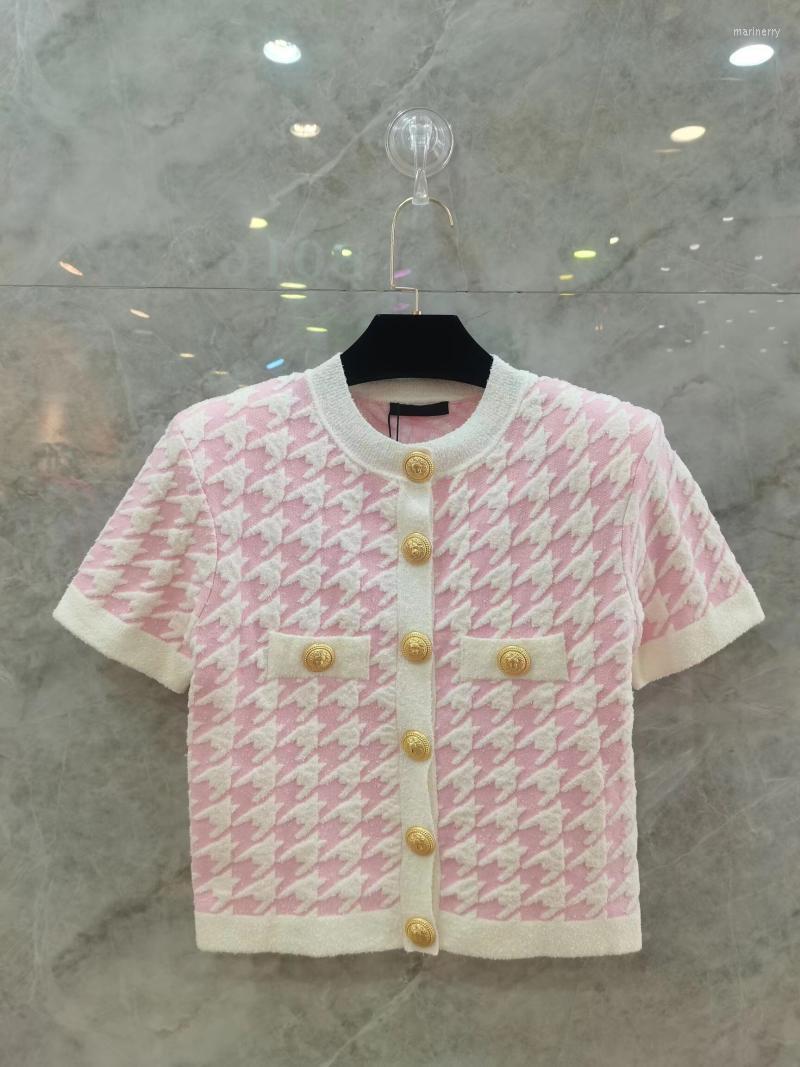

Women' Knits & Tees High Quality Women Clothes Summer Fashion Plaid Pink Sweater Sexy Ladies Short Cardigan With ButtonsWomen' Mari22