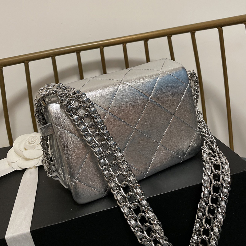 5A 22Ss Sacs à chaîne épais en cuir de veau pré-printemps Clasic Mini collection matelassée à rabat simple Trousse à cosmétiques Sacoche en plein