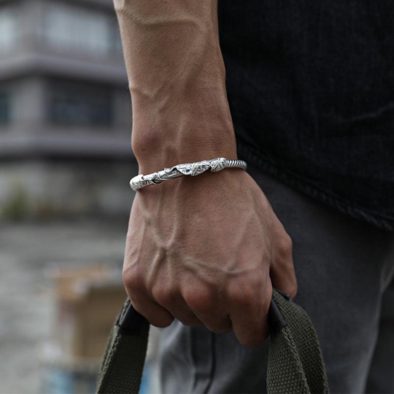 

Bangle Sterling Silver Retro Lotus Bracelet Men And Women Carving Trend Opening Adjustable Jewelry AccessoriesBangle