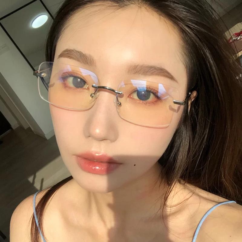 

Sunglasses Brand Retro Fashion Crystal Frameless Rectangular Senior Women's Men's Gradient Alloy Glasses UV400Sunglasses