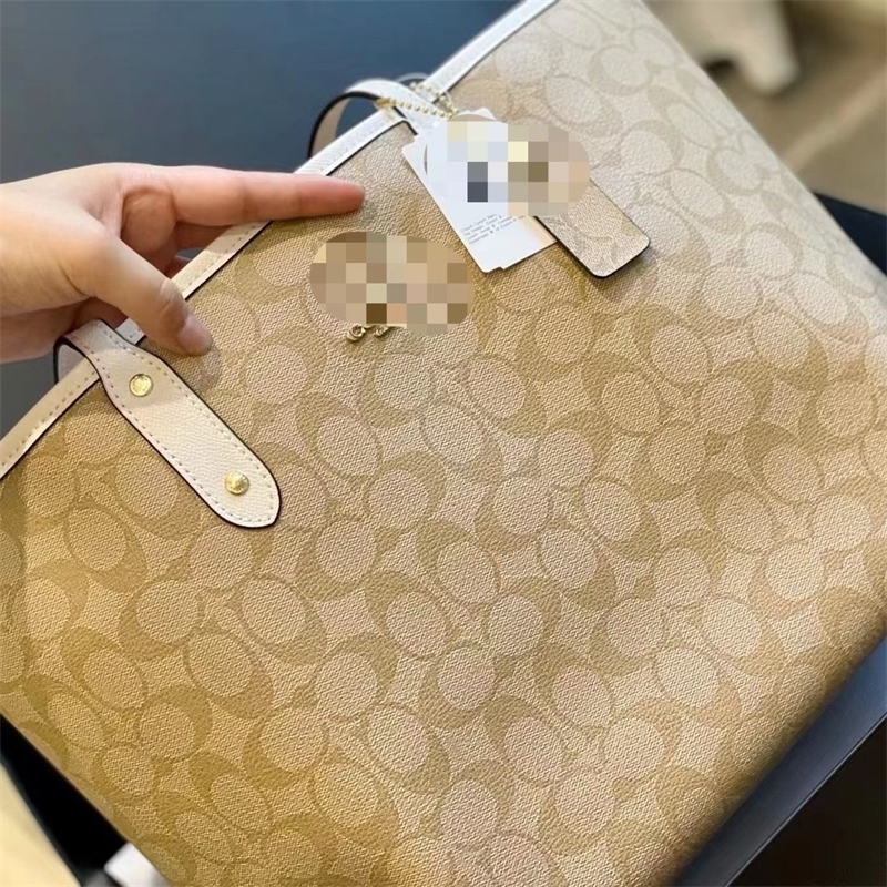 

Designer coac Handbags Kou Jia Shopping Bag Tote Net Red Same Doublesided Printing Single Shoulder Messenger Three Piece Set Noble and Light Luxury Yzl, Sky blue