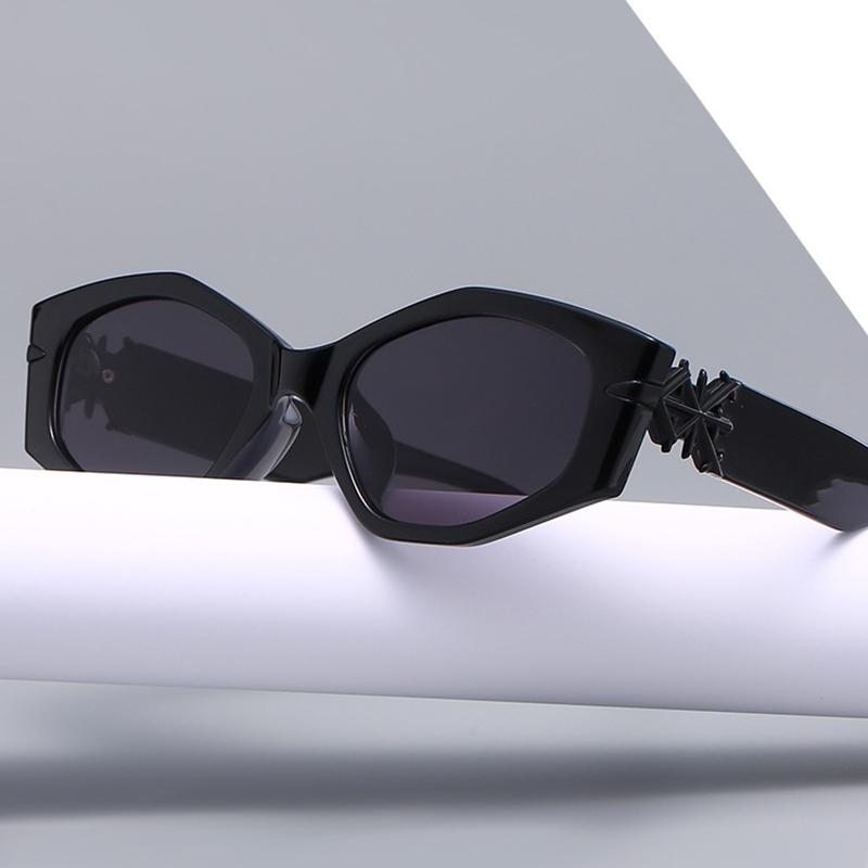 

Sunglasses Fashion Vintage Cat Eye Women Designer Travel Party Ins Small Sun Glasses Female Shades UV400SunglassesSunglasses