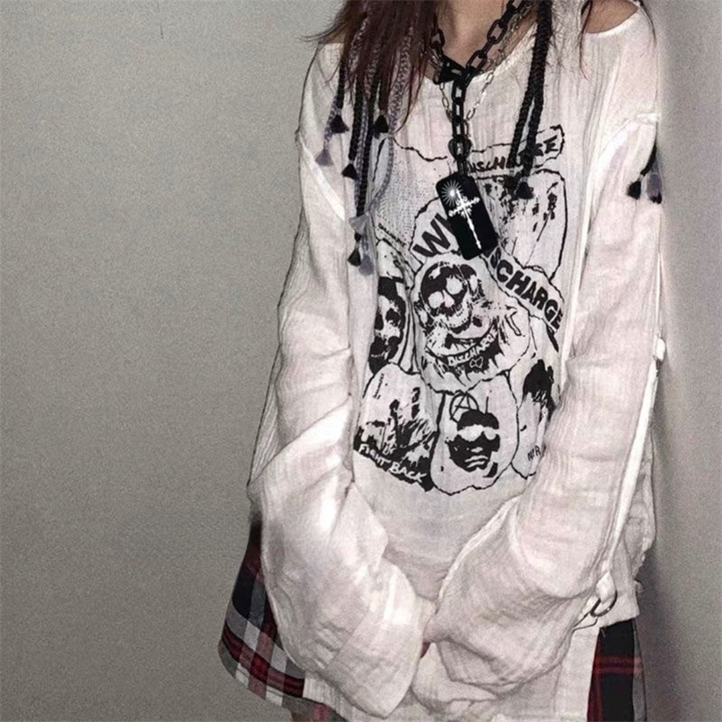 

QWEEK Gothic Punk Skull Print Women T Shirt Emo Goth White Off Shoulder Long Sleeve T-shirt Streetwear Black Irregular Dark Tops 220402
