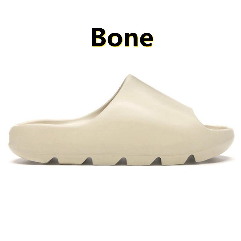

Slippers Sandals women Slides Desert Sand Glow Green Bone Earth Brown Enflame Orange slipper Pure Soot Onyx men designer EVA Rubber Triple shoes