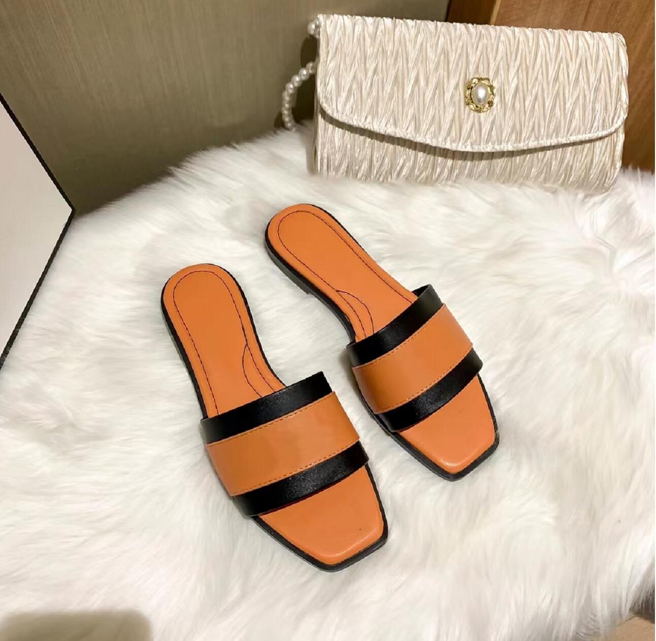 

Leather Summer Beach Slippers Fashion Leisure Sandals Flats Shoes Luxury Designer Womens Flip-Flops Slipper Multicolor Flat Bottom Sandal, Red